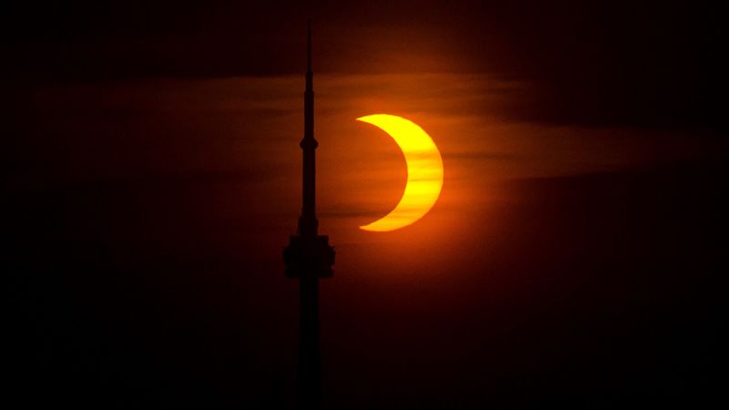 221024150519-solar-eclipse-partial-october-file-restricted.jpg